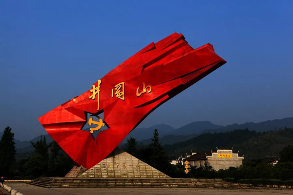  江西：扎根红色沃土 播种为民初心