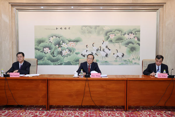  全国人大外事委员会与白俄罗斯上下两院国际事务委员会举行视频会议