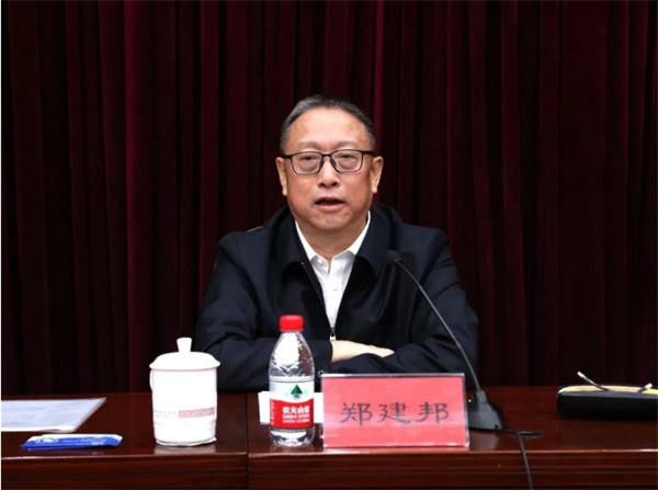  第九期民革非公经济人士培训班举办 郑建邦与学员互动交流