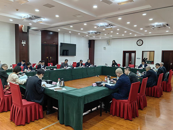  澳门基本法委员会沈春耀主任在珠海主持召开工作会议并带队开展调研