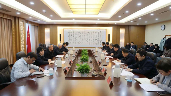  蔡达峰会见中共贵州省委常委、毕节市委书记吴胜华一行