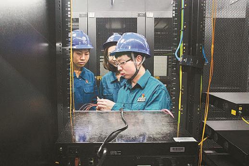  全国人大代表冯涛：当好供电网络的安全卫士