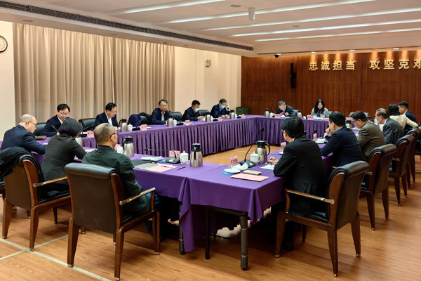  香港基本法委员会沈春耀主任在深圳主持召开工作会议并带队开展调研