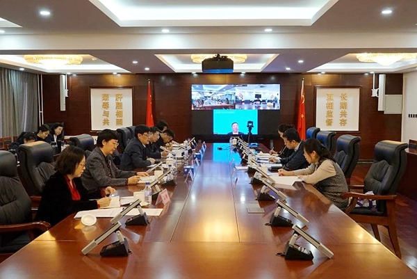  农工党中央召开专家座谈会 何维出席并讲话